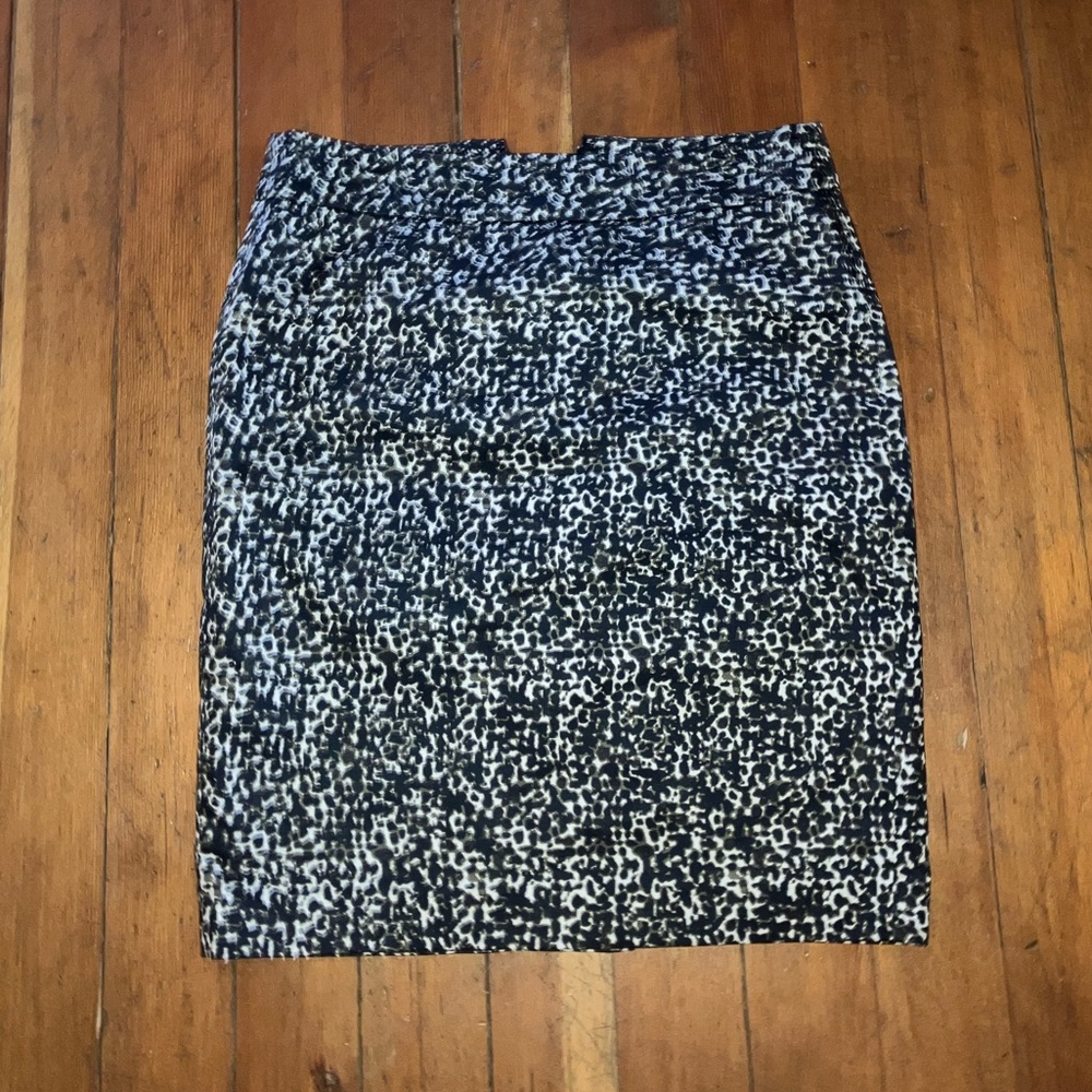 Black and White Ann Taylor Patterned Skirt